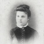 Emma (Schinnerer) Balyeat (c1875-?) d/o Frederick Schinnerer & Elizabeth Schumm, w/o Bert Balyeat