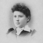 Maria Rosina "Sophia" Schinnerer (1871-1927) m. Herman Gunsett OR Elizabeth Schinnerer (1870-1951) m. John Scaer. (d/o Frederick Schinnerer & Elizabeth Schumm