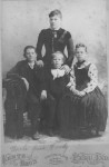 Jonas Huey children; Jonas brother of Hannah (Huey) Bryan. Photo courtesy of E James.