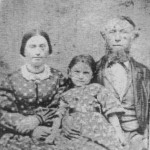 Frederick, Elizabeth (Schumm) and Clara Schinnerer