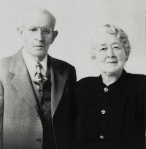 Theodore & Mollie (Schinnerer) Hofmann. 