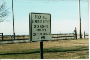 Reber Hill Cemetery, Pickaway County, Ohio. (2002 photo by Karen.)