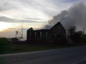 Duck Creek School fire, 2005. Photo courtesy of Janet Myers. 